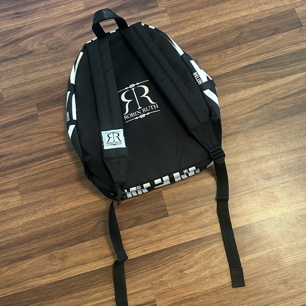 Robin Ruth “New York City” Backpack - Picture 8 of 15